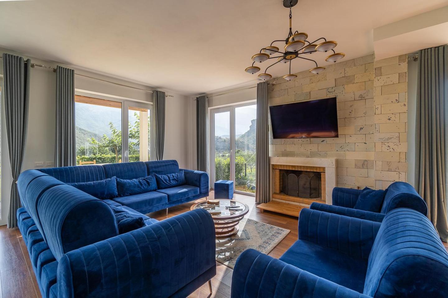 Bujtina Lumo & Pool Villa Përmet Екстериор снимка
