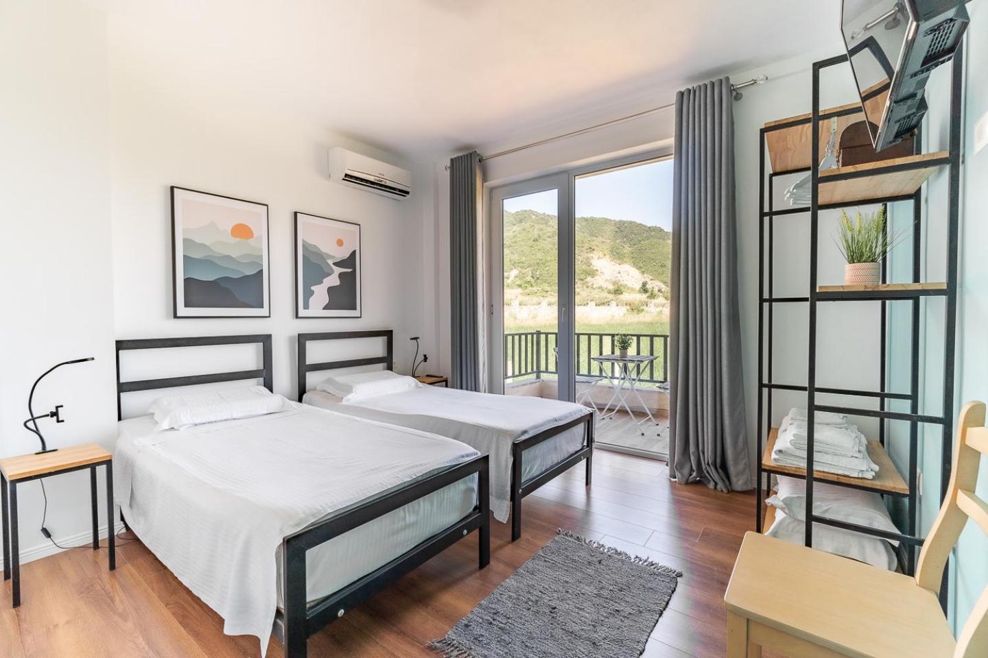 Bujtina Lumo & Pool Villa Përmet Екстериор снимка
