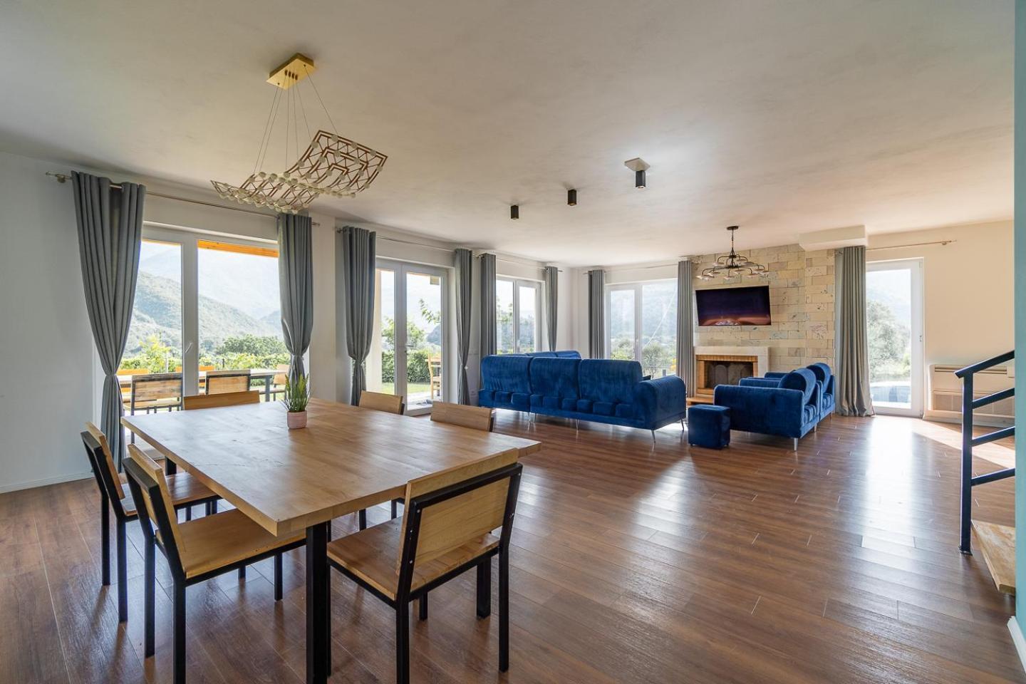 Bujtina Lumo & Pool Villa Përmet Екстериор снимка