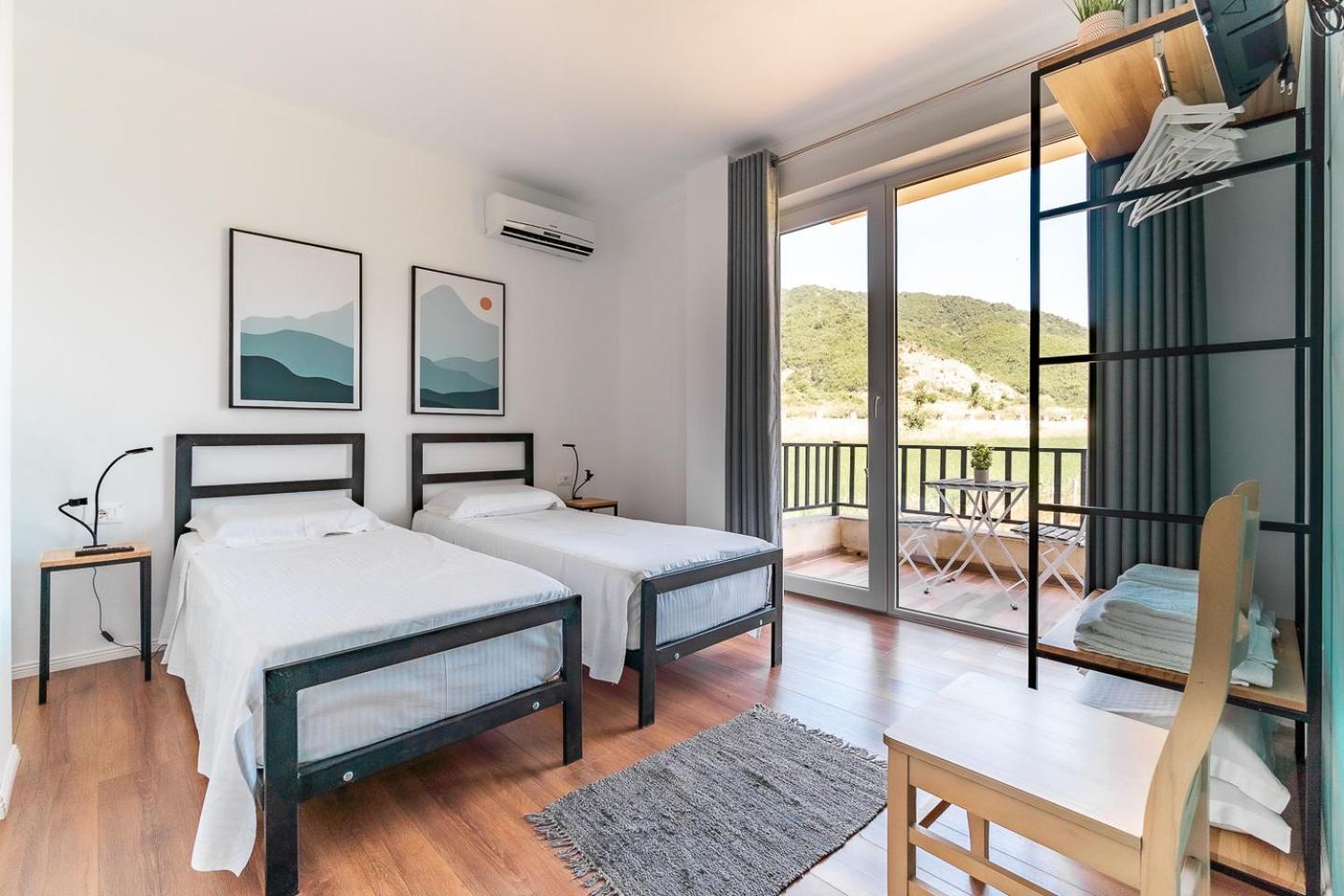 Bujtina Lumo & Pool Villa Përmet Екстериор снимка